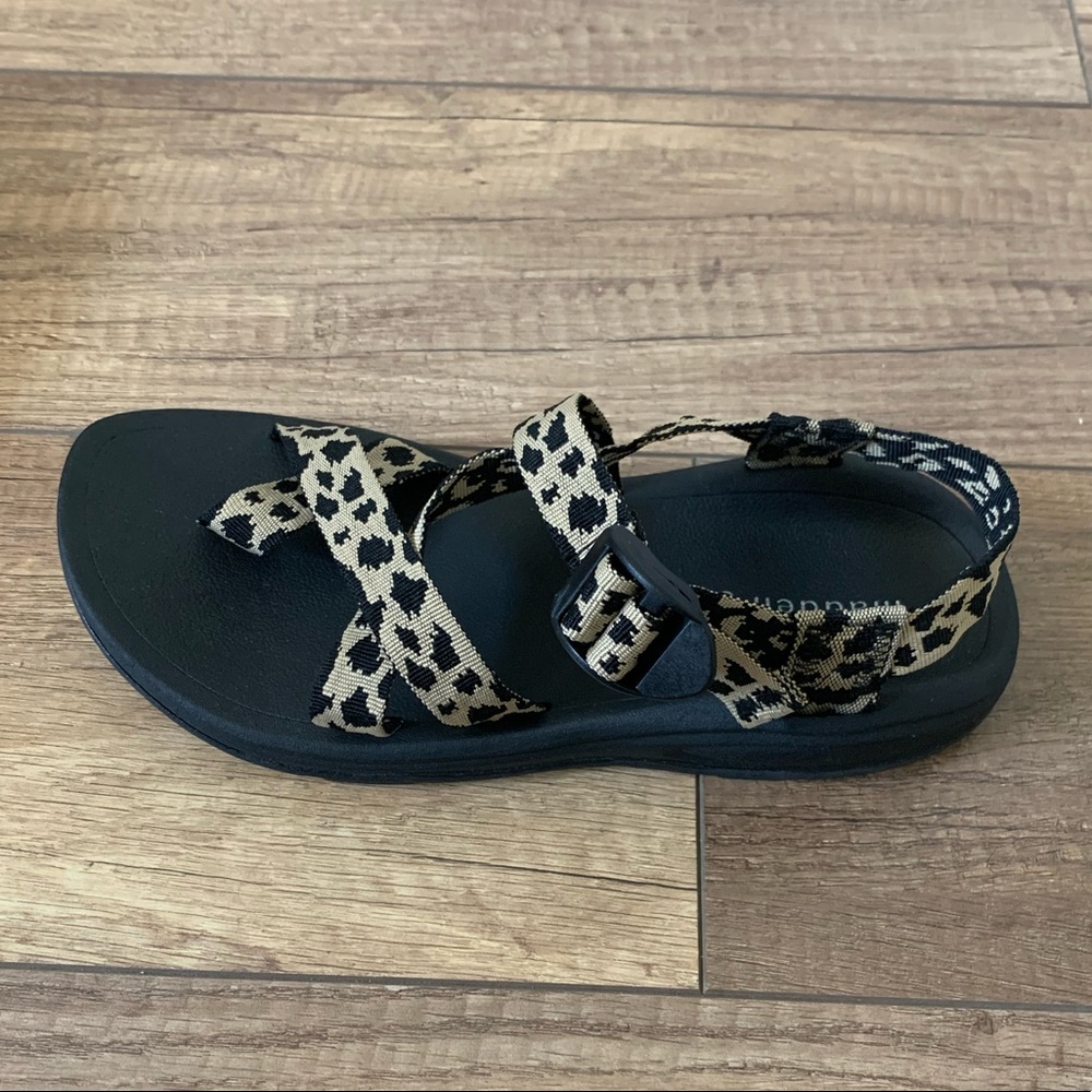 Madden Girl outdoor sandal